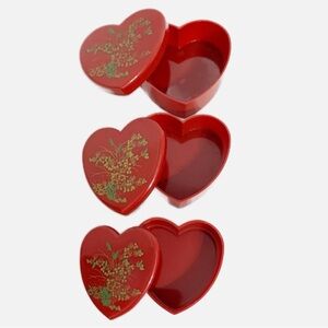 Vintage Unbranded Plastic Nesting Heart Floral Painted Top Hong Kong ❤️ Set of 3